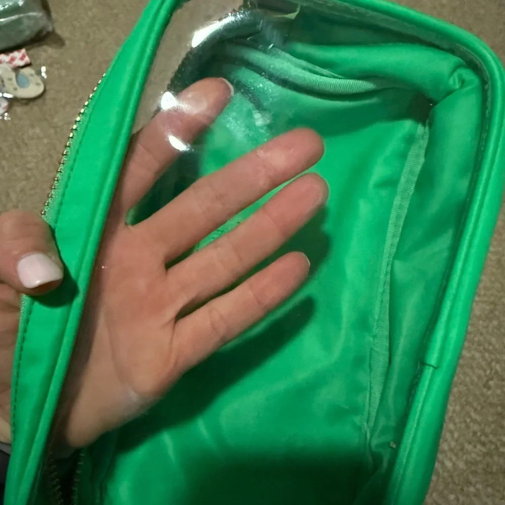 Stoney clover lane avocado small clear front pouch - Picture 3 of 5